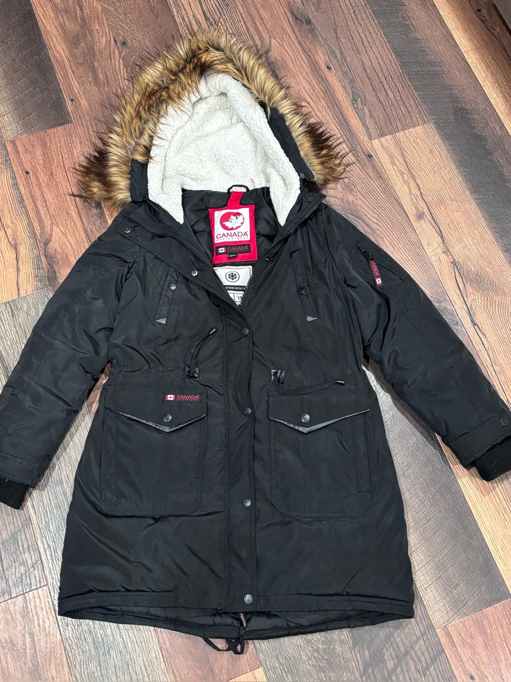 Canada Weather Gear Women’s Black Faux-Fur Hooded Puffer Parka size M